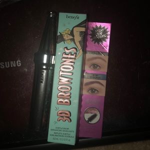 Benefit 3D browtones